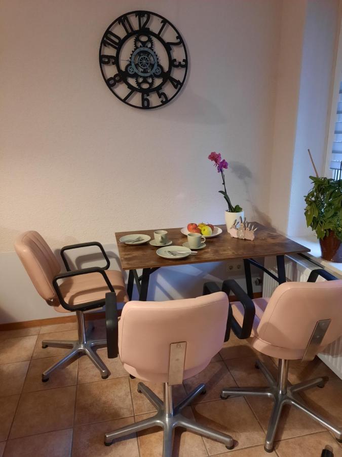 Urlaub Im Friseursalon Apartamento Sebnitz Exterior foto